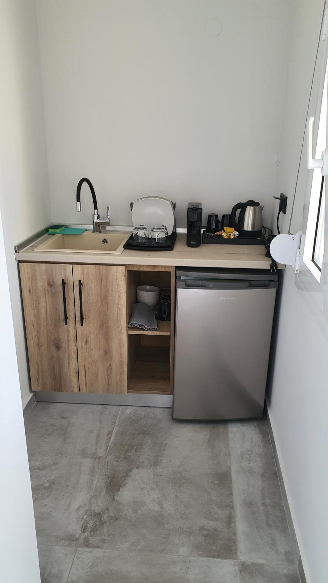 Eleonas Suites Сарті Екстер'єр фото